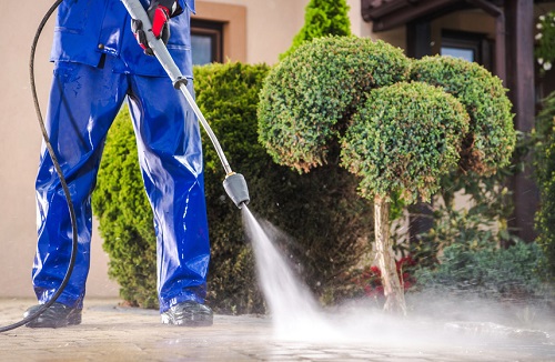 Expert Power Washing Services for Homes & Businesses Across Canada